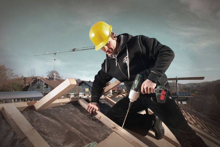 Аккумуляторный ударный гайковерт Metabo SSW 18 LTX 600 2х4.0 Ач 602198500 фото