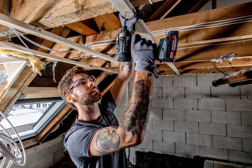 Аккумуляторный ударный гайковерт Metabo SSD 18 LT 200 BL Каркас в кейсе 602397840 фото