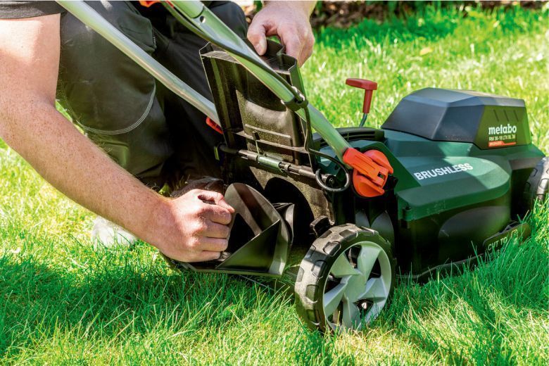Аккумуляторная газонокосилка Metabo RM 36-18 LTX BL 36 каркас 601716850 фото