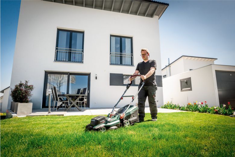 Аккумуляторная газонокосилка Metabo RM 36-18 LTX BL 36 каркас 601716850 фото