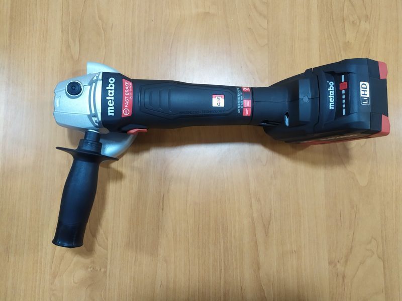 Акумуляторна болгарка Metabo WB 18 LTX BL 125 Quick SE каркас 613090850 фото