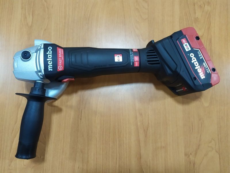 Акумуляторна болгарка Metabo WB 18 LTX BL 125 Quick SE каркас 613090850 фото