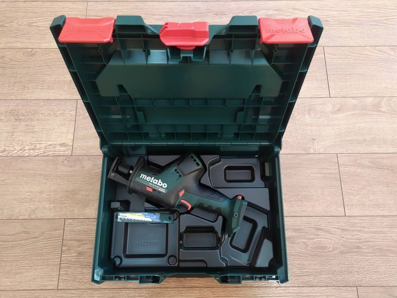 Акумуляторна шабельна пила Metabo SSE 18 LTX BL Compact каркас в кейсі 602366840 фото