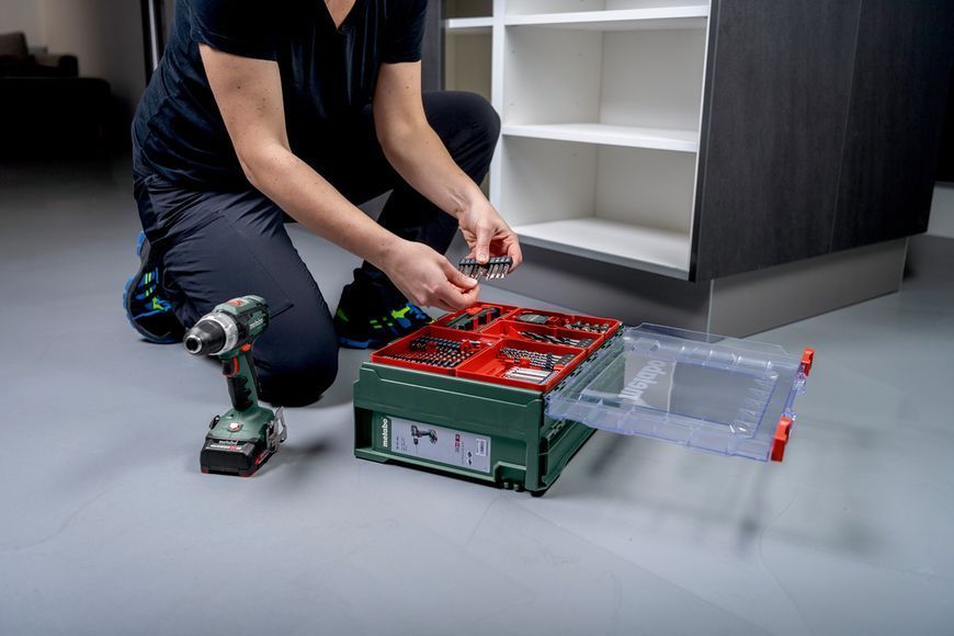 Аккумуляторная ударная дрель-шуруповерт Metabo SB 18 L 2х2.0 Ач Mobile Workshop 602317710 фото