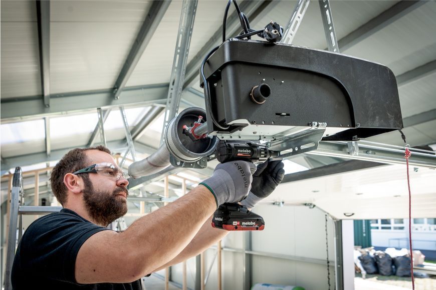 Акумуляторний ударний гайкокрут Metabo SSW 18 LTX 400 BL SE каркас 602255850 фото