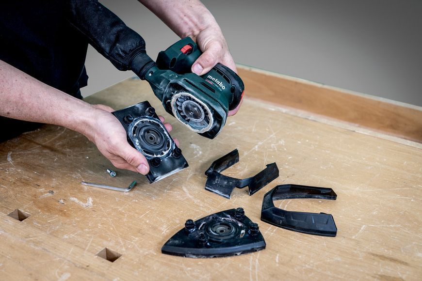 Акумуляторна вібраційна шліфувальна машина Metabo PowerMaxx SRA 12 BL SET каркас в кейсі 602036920 фото