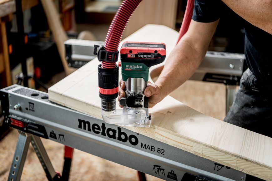 Аккумуляторный кромочный фрезер Metabo FMV 18 LTX BL 8 каркас 601742850 фото