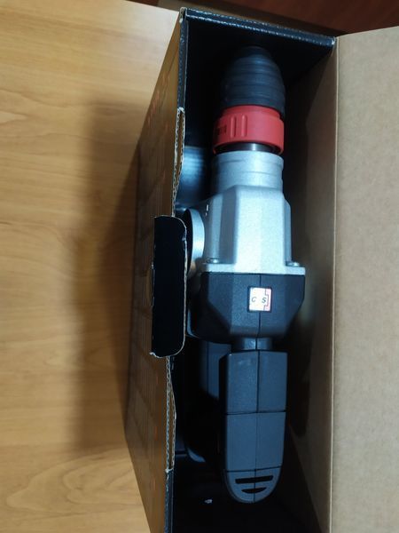 Аккумуляторный перфоратор Metabo KHA 18 LTX BL 24 Quick SE каркас 600149850 фото
