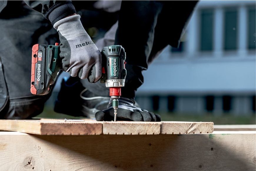 Аккумуляторная дрель-шуруповерт Metabo ВS 18 L BL Quick каркас в кейсе 602327840 фото