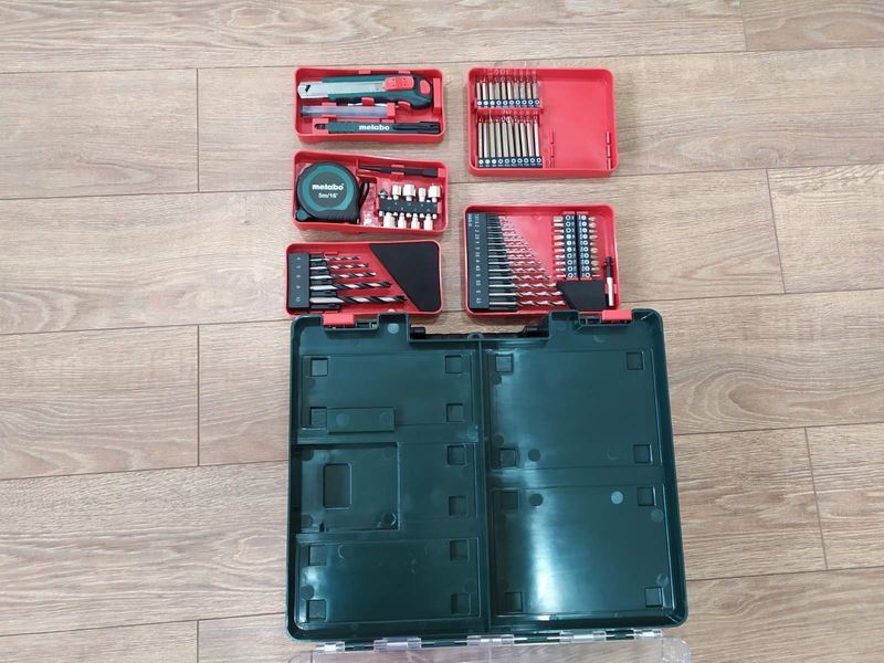 Аккумуляторная дрель-шуруповерт Metabo BS 18 L Quick 2х2.2 Ач Mobile Workshop 602320870 фото
