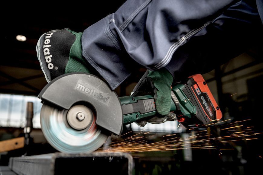 Аккумуляторная болгарка Metabo WPBA 18 LTX BL 15-180 Quick DS каркас в кейсе 601746840 фото