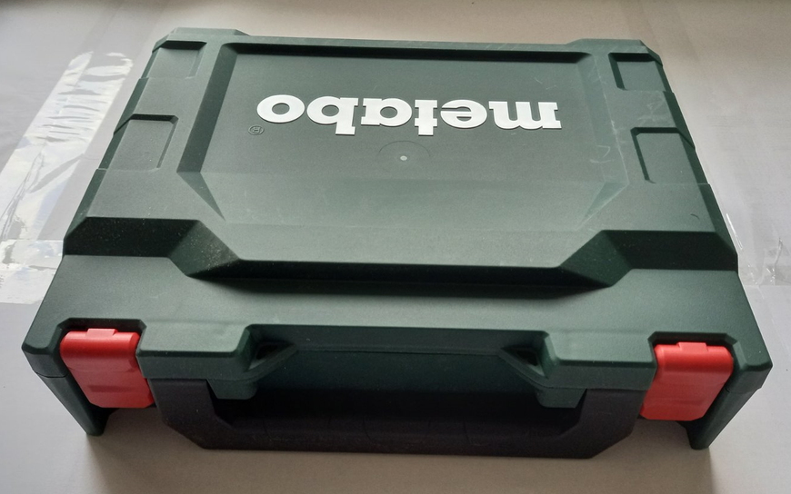 Аккумуляторная дрель-шуруповерт Metabo PowerMaxx BS Basic 2х2.0 Ач в мини кейсе 600984500 фото